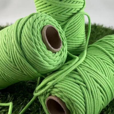 Chine Protection environnementale naturelle pure Corde en coton vert tissée à la main pour vêtements sur mesure à vendre