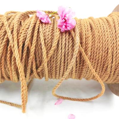 Chine 4 mm de diamètre Corde de chanvre de jute naturel pour décoration de bricolage Artisanat artisanal et emballage cadeau à vendre