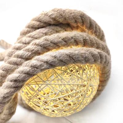 Chine 20 mm de corde de jute tressée corde tordue corde de chanvre pour artisanat paysage décoratif artisanale à vendre