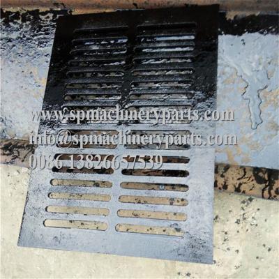 China Custom Square Shape 750 x 750mm Pit Size Heavy Duty Class C Cast Iron Grate & Frame For Commercial Vehicles for sale