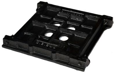 China EN124 B125  Light Duty (Class B) Cast Iron Road Drain Access Covers With Frame 28kg From China for sale