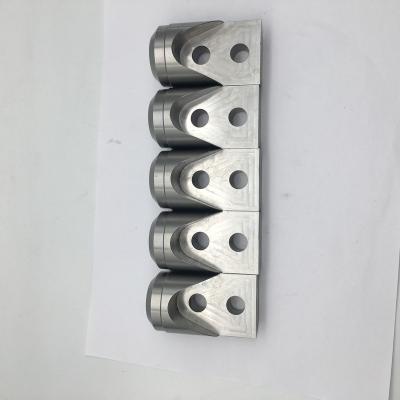 China CNC Part CNC Pillar Clamp Aluminum Machining Steel With High Part Oil Antirust CNC Turning And Milling Precision for sale