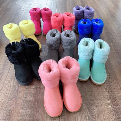 China 2021New Product Fashion Wholesale Ladies Lightweight Shoes Women Winter Snow Boots for sale