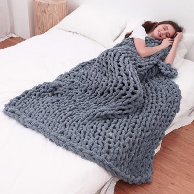 China PORTABLE High Quality Wholesale Chunky Chenille Yarn Knit Luxury Solid Color Throw Blanket For Winter Sofa Bed Cozy Warm Soft for sale