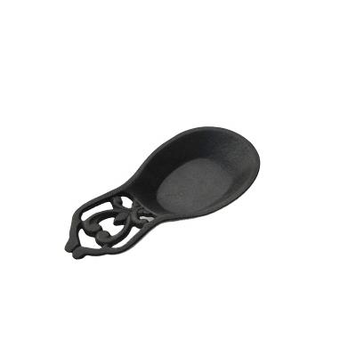 China Sustainable Spoon Set For 2022 Good Quality In Kitchen Cast Iron Metal Spoon Rest for sale