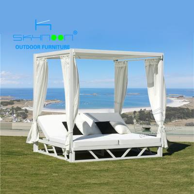 China Hot Sale Modern Aluminum All Weather Canopy Daybed Modern Design Modern Cabin Daybed (33047) for sale