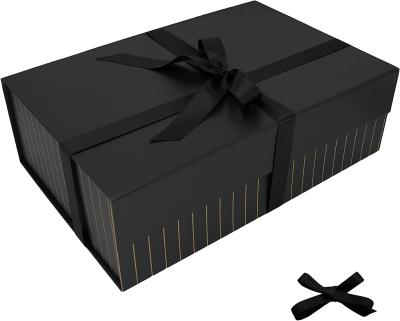 Cina Cartone magnetico Matte Black del contenitore di regalo del nastro lungo in vendita