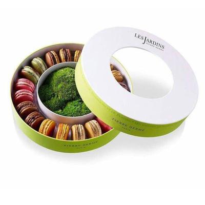 China Luxuspapprunde Macaron-Geschenkbox mit Kunststoffschale zu verkaufen