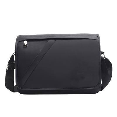 China Promotional Quality Men's Bags New Fashion Casual Bag Custom Black Logo Messenger Cross Shoulder Bags For 2021 for sale