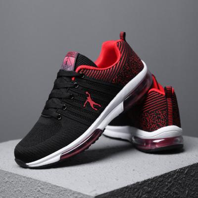 China Fashion trend spring and autumn men's sports shoes plus size running shoes men's fashion sports shoes for sale