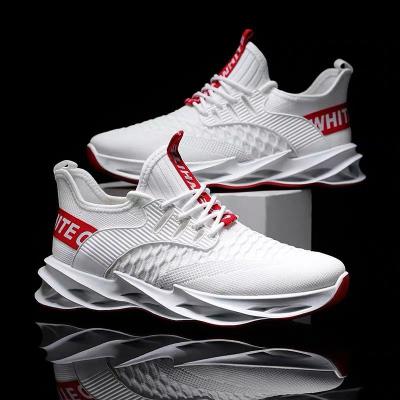 China Summer Anti-slippery Men's Fashion Newes Shoes Running Shoes Driving Mesh Sports Shoes For Men for sale