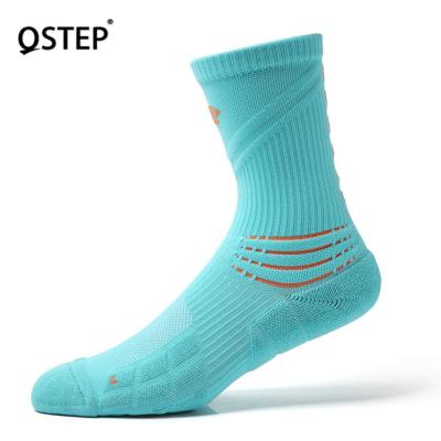 China Quality Elite Athletic Professional Basketball Hoops Spandex Sports Socks for sale