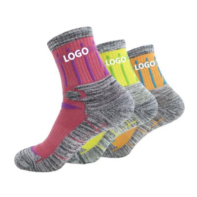 China Anti-slip New Designer Wholesale Logo Sport Running Sock Socks Socks Custom for sale