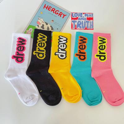 China Fashion Street Happy Socks Women Couples Breathable Custom Casual Cotton Skateboard Happy Socks for sale