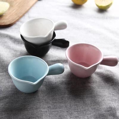 China Sustainable Restaurant Tableware Condiment Dishes Small Bowls Seasoning Soy Sauce Dipping Bowl With Handle for sale