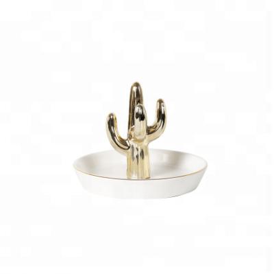 China Eco - Friendly White And Gold Galvanized Cheap Bulk Custom Jewelry Ring Holder Ceramic Ring Dish for sale