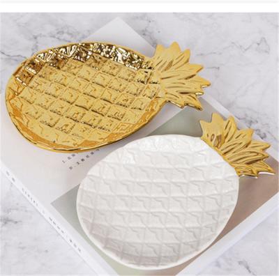 China Eco - Friendly Home And Wedding Decor Gold Plated Pineapple Shape Luxury Cheap Ceramic Jewelry Dish for sale