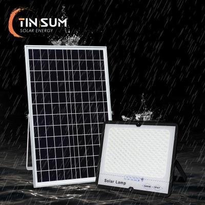 China Garden Led Solar Charge Controller For Commercial Street Light 150 Watt 200watt Off Road Flood Light for sale