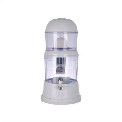 China Eco - Friendly Mineral Water Filter Bottle Portable Economical Water Purifier Pot for sale