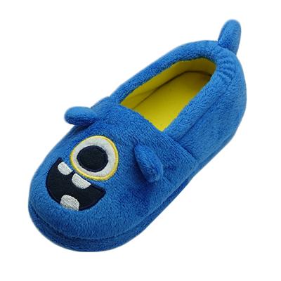 China Light Embroider Cute Slippers Winter Football Cartoon Kids Indoor Slippers Shoes for sale