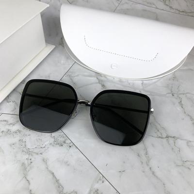 China Hot Trendy Fashion Sunglasses Branded Size Large Colorful Lens Slim Metal Frame Sunglasses For Men-Women for sale