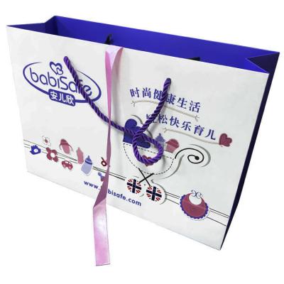 Cina Produttori di lusso su ordinazione di Carry Bag With Artwork Printing del Libro Bianco in vendita