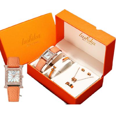 China Fashion 2022 Fashion 5 Piece Quartz Watch Set Orange H Shape Earrings Ring Bracelet Necklace Ladies Birthday Wedding Anniversary Gift for sale