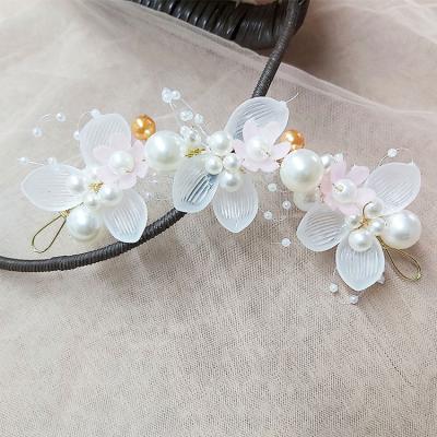 China Korean style/Deng Korean style thick bridal headdress, new pearl frosted flowers, leaf handwoven headdress, children's headdress for sale