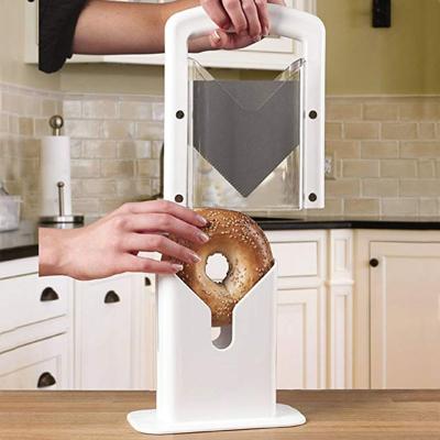 China Durable Stainless Steel Kitchen Guillotine, Safe Cutter Handle Safety Shield Bread Rolls-Fast and Safe Easy Rolls Bagel Slicer for sale