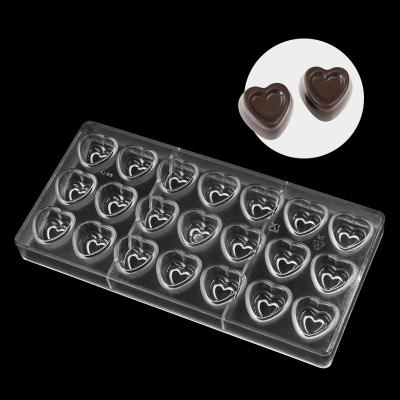 China Sustainable Sweet Candy DIY Mold Heart Shaped Clear Chocolate Making Mold Pastry Dessert Making Pan Polycarbonate Chocolate Mold Bake for sale