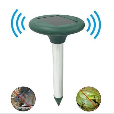 China 12 Hours Eco-Friendly Solar Animal Reflector Ultrasonic Outdoor For Gopher Mole Snake Repellent Clamshell Mousetrap for sale