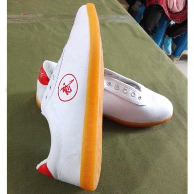 China Chinese Traiditional wushu shoes tai chi martial arts shoes for kung fu kung fu rubber sole shoes for sale