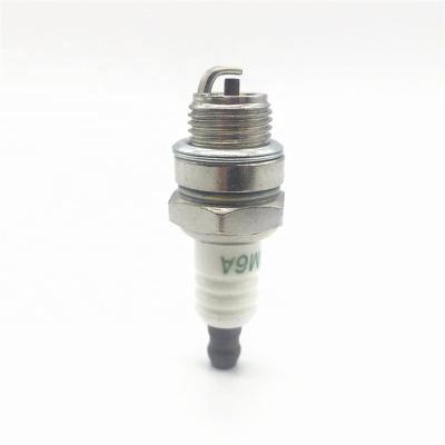 China Genuine Champion CJ8, easy-to-use 843 spark plug replaces NGK BM6A, 5921; Bosch WS8E 7543 for sale