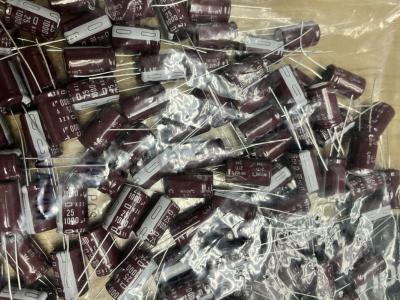 China EKZE250ELL102MK20S Aluminum Electrolytic Capacitors - Radial Leaded 25volts 1000uF 12.5X20 for sale