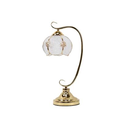 China Gold reading eye protection table lamp industrial scandinavian bedside lamp for sale