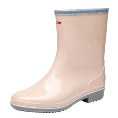 China Fashion trend seasons new four kitchen shoes PVC overshoe rain rubber non-slip rubber boots women waterproof shoes for sale