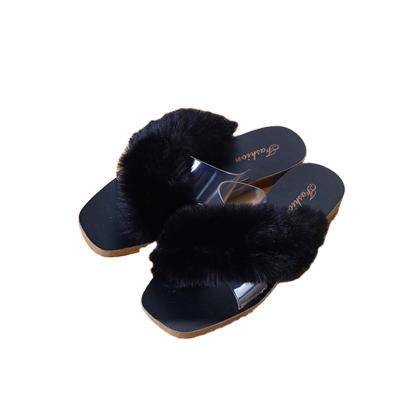 China Fashion trend Maomao sandals student fluffy slippers lovely winters 2022 autumn non-slip Ms. word home slippers cotton drag wool slippers for sale