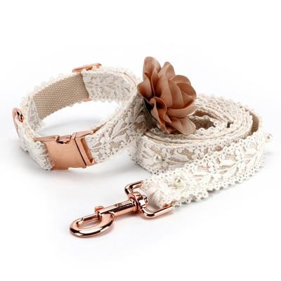 China Luxury Designer Ombre Wedding Lace Flower Dog Collar and Leash Charm Set Thoughtful Style Rope White New for sale