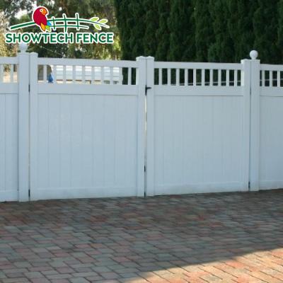 China New Design Easily Assembled Cheap Portable PVC Vinyl Closed Picket Privacy Fence for sale