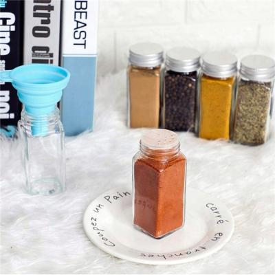 China Glass Food Jar 4oz Square Spice Jar With Airtight Cap Spice Bottle With Shaker Lids for sale