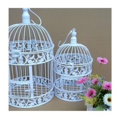 China Wholesale Lantern Candle Holders Metal Lanterns Home Decoration Low Cost Beautiful Design For Decoration for sale