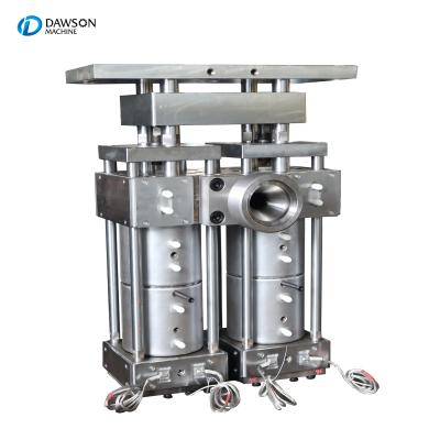 China Monolayer Extrusion Blow Moulding Machine Dubbelkop Die Head Voor 2L HDPE flessen Te koop