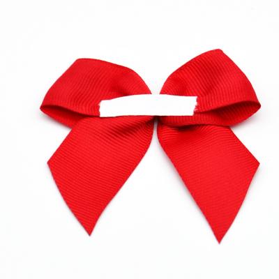 China Wholesale Custom Made Hot Sale Adhesive Satin Ribbon Pre Tied Bow Viable for sale