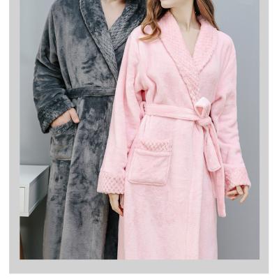 China Winter Women's Loose Thermal Luxury Loose Flannel Nightgown Flannel Nightgown Flannel Warm Flannel Men Thicken Long Bathrobe for sale