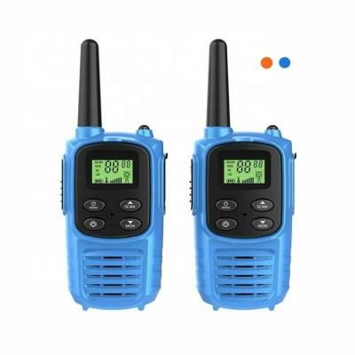 China 2021 New Style 1Pair Walkie Talkie Strong And Durable Flashlight 22CH UHF Two Way Radio Kids Gift for sale