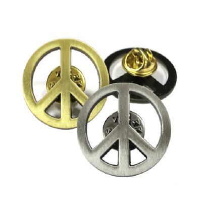 China Custom Antique Zinc Alloy Europe Gold Plating World Peace Symbol Lapel Pin for sale