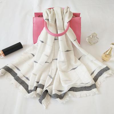 China DX125 New Arrival Tasty 100 Sample Scarf Women Viscous Hijab for sale