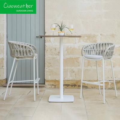 China Outdoor Furniture Home Bar Modern Geometric Design Bar Stool with Cushion and Rope Woven Material for sale