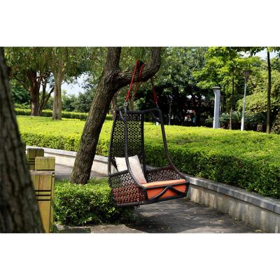 China Park Iron Tube Frame Outdoor Hanging Rattan Egg Chair Leisure Wicker Patio Egg Swing Chair for Outdoor Relaxing for sale