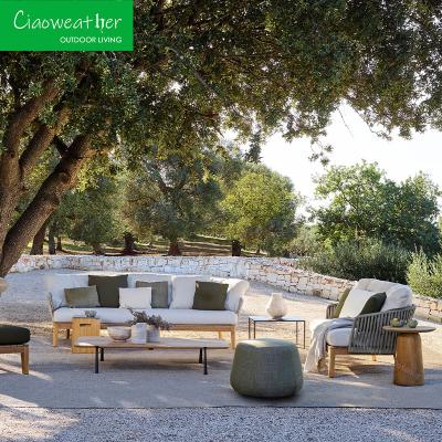 China Moderne Außenmöbel Sofa Set individuell gestaltet Außen Seil Gewebtes Teaksofa Einfache Massivholzbein Sofa Garten Set zu verkaufen